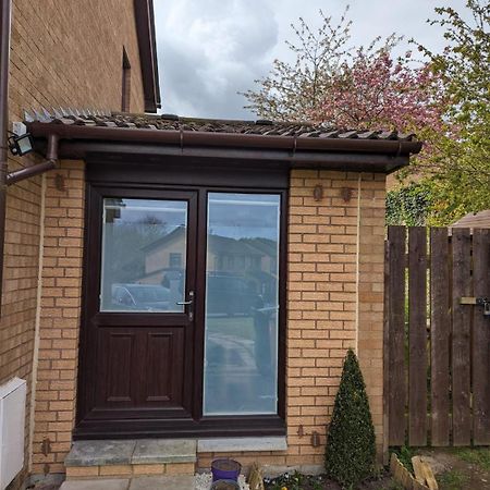 En-Suite Double Room With Private Entrance EDI Buitenkant foto
